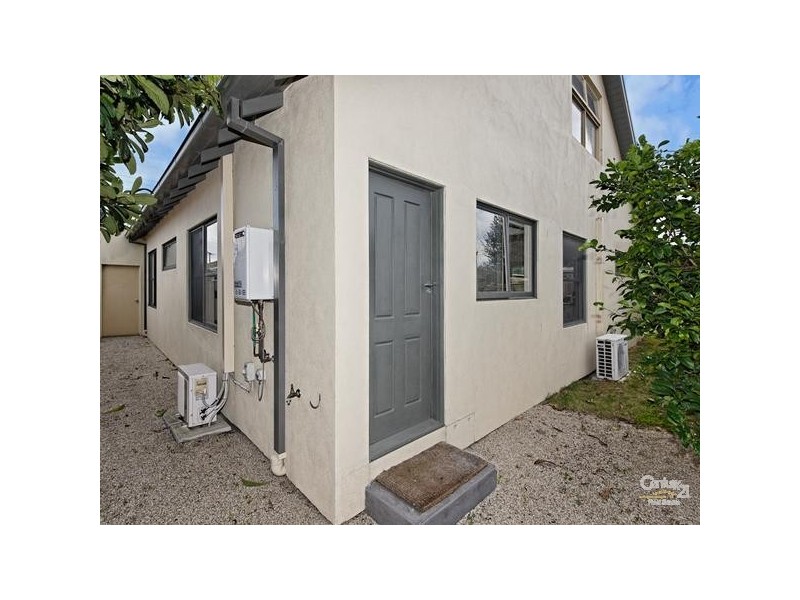 322A Warrigal Road    rear property, Cheltenham VIC 3192