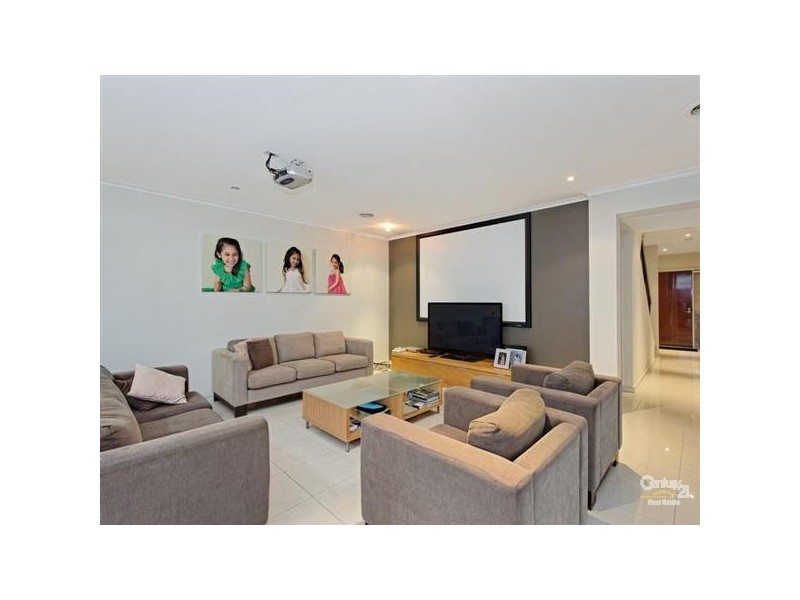 3 St Georges Crescent, Heatherton VIC 3202