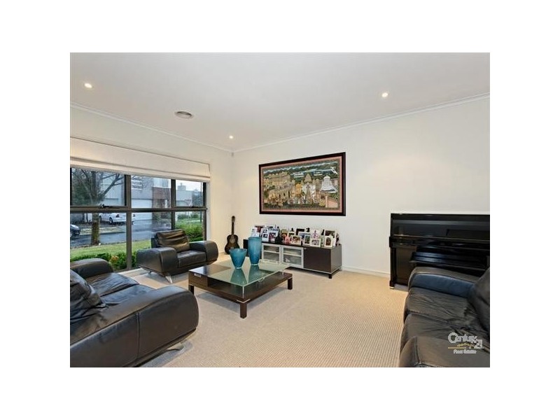 3 St Georges Crescent, Heatherton VIC 3202