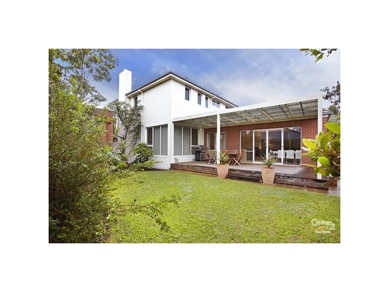 8 Royal Troon Avenue, Heatherton VIC 3202