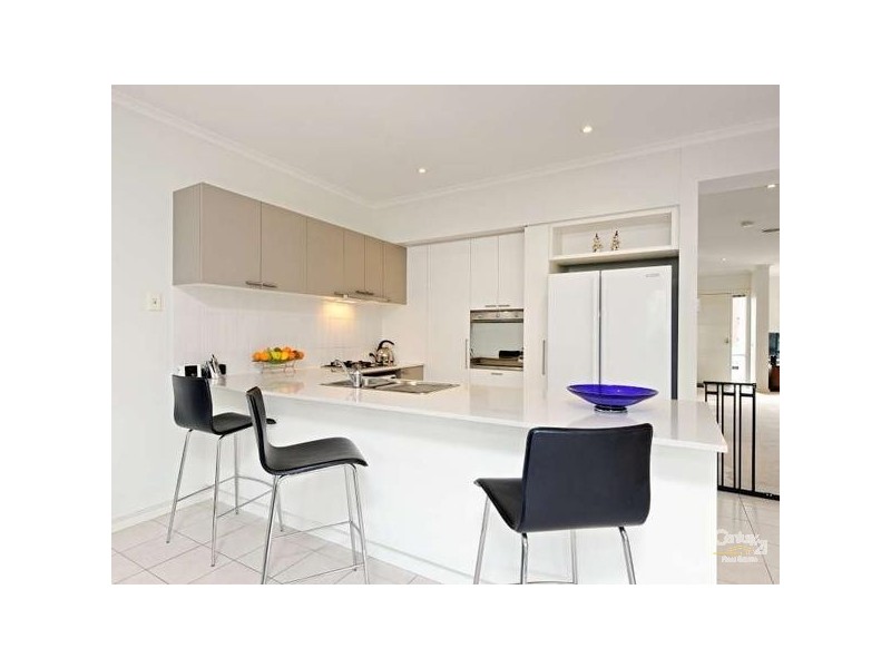 40 St Andrews Drive, Heatherton VIC 3202