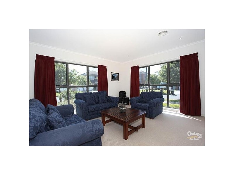 10 St Georges Crescent, Heatherton VIC 3202