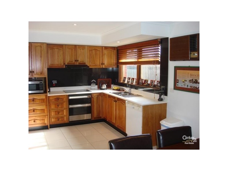 3/1 Eden Street, Cheltenham VIC 3192