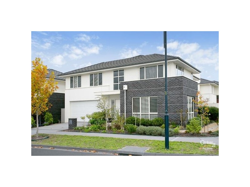 6 Augusta Square, Heatherton VIC 3202