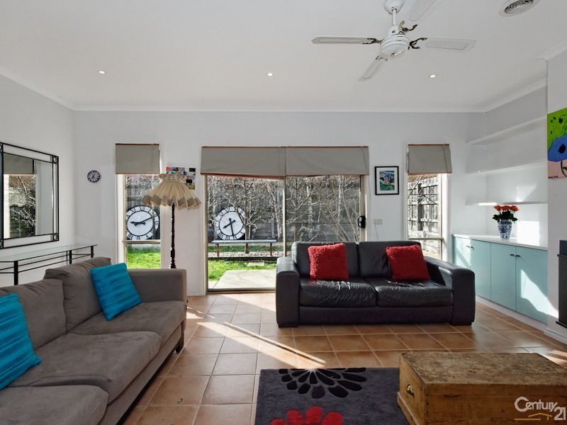 15 Baltusrol Circuit, Heatherton VIC 3202