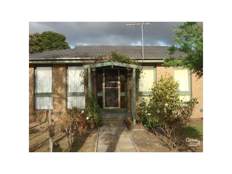 1 Lucas Crescent, Seaford VIC 3198