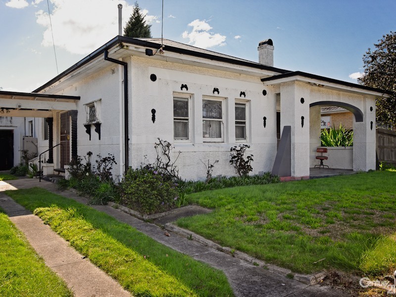 31 Prahran Grove, Elsternwick VIC 3185