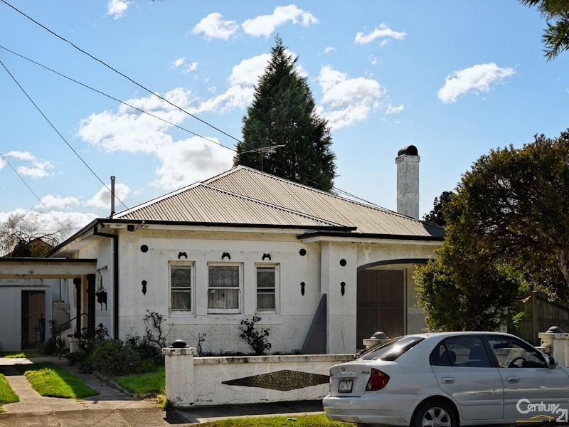31 Prahran Grove, Elsternwick VIC 3185