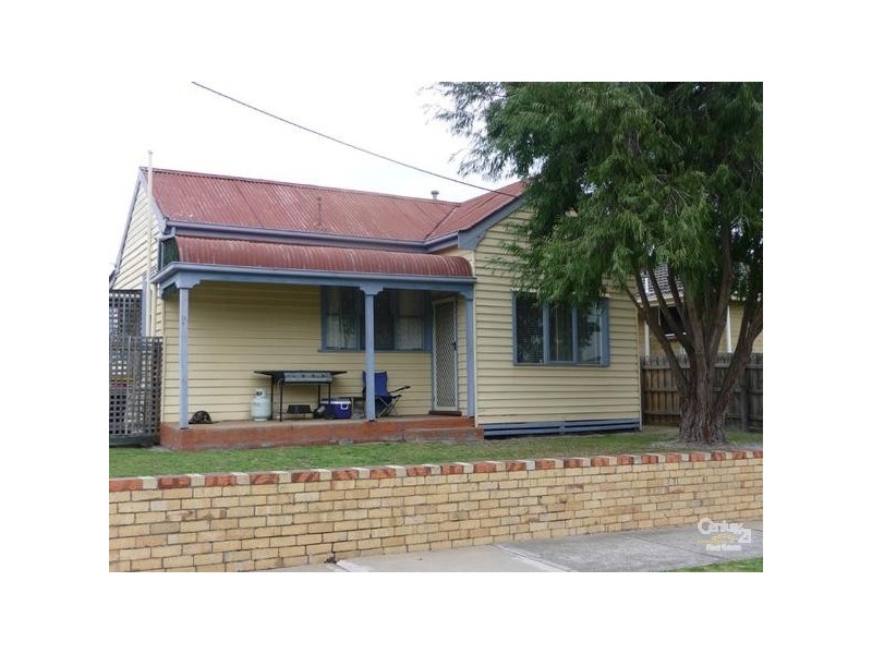 1/4 Woods Avenue, Mordialloc VIC 3195