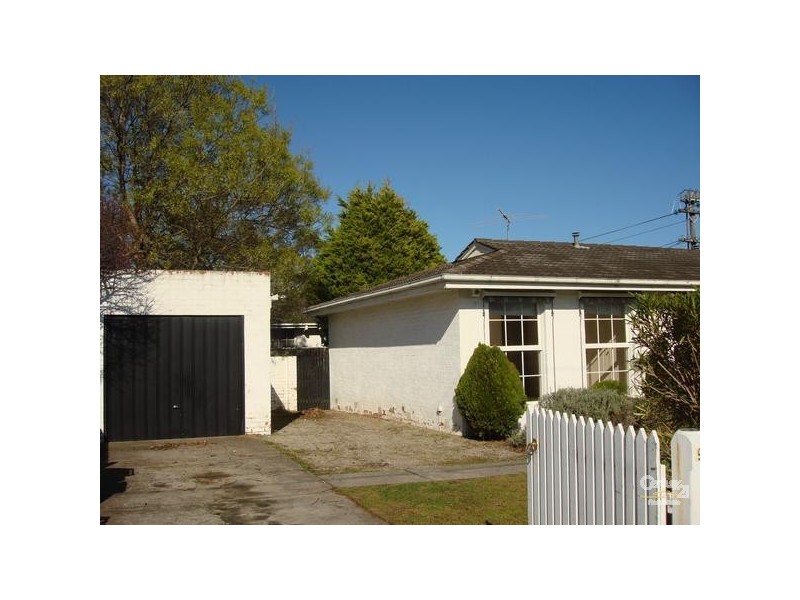 96 Thomas Street, Hampton VIC 3188