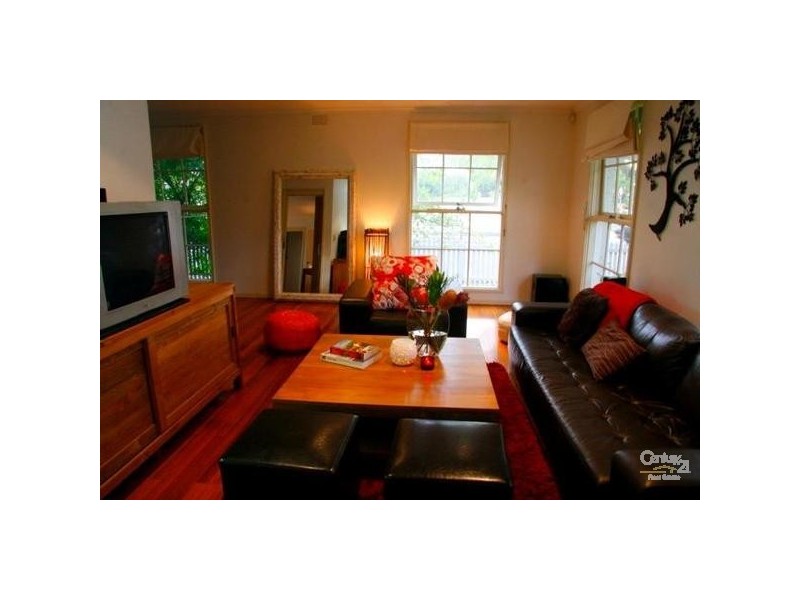 96 Thomas Street, Hampton VIC 3188