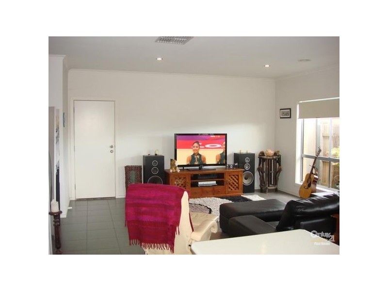 6/153 Austin Road, Seaford VIC 3198