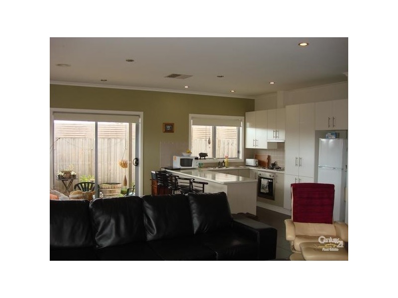 6/153 Austin Road, Seaford VIC 3198