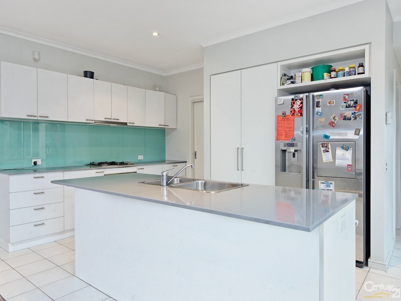 1 St Georges Crescent, Heatherton VIC 3202