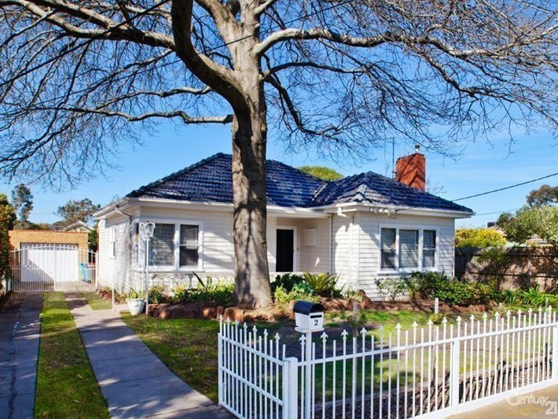 2 Munro Avenue, Cheltenham VIC 3192