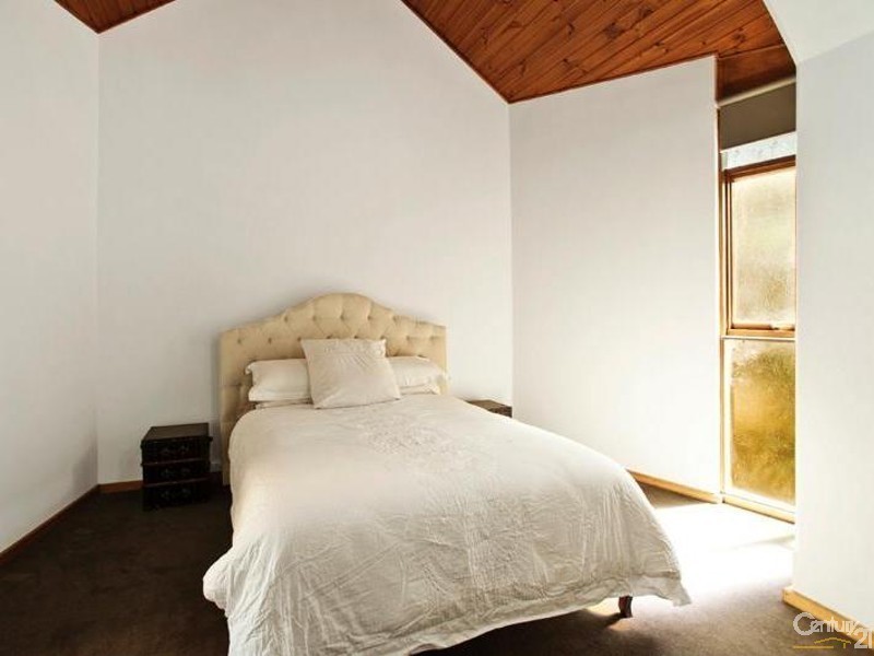 6/3 Evergreen Circuit, Cheltenham VIC 3192