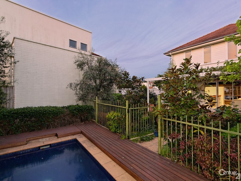 5 Pinehurst Way, Heatherton VIC 3202