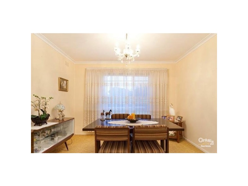 2 Willow Avenue, Cheltenham VIC 3192
