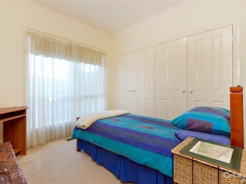 2B Alden Court, Cheltenham VIC 3192