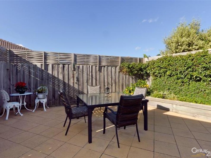 2B Alden Court, Cheltenham VIC 3192