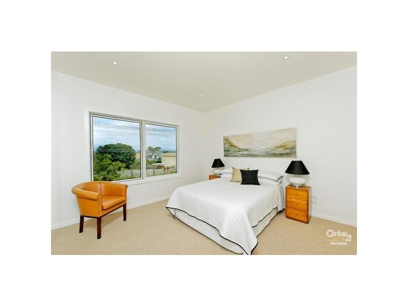 2/117A McDonald st, Mordialloc VIC 3195