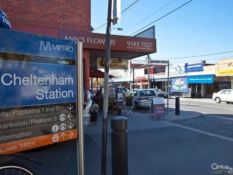 33A LaTrobe Street, Cheltenham VIC 3192