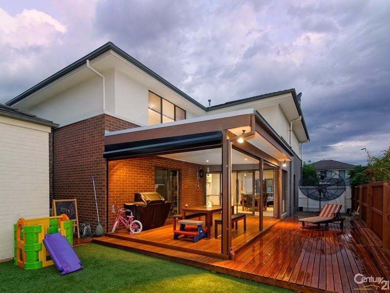 67 St Andrews Drive, Heatherton VIC 3202