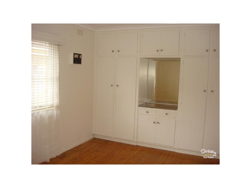 3/4 Woods Avenue, Mordialloc VIC 3195