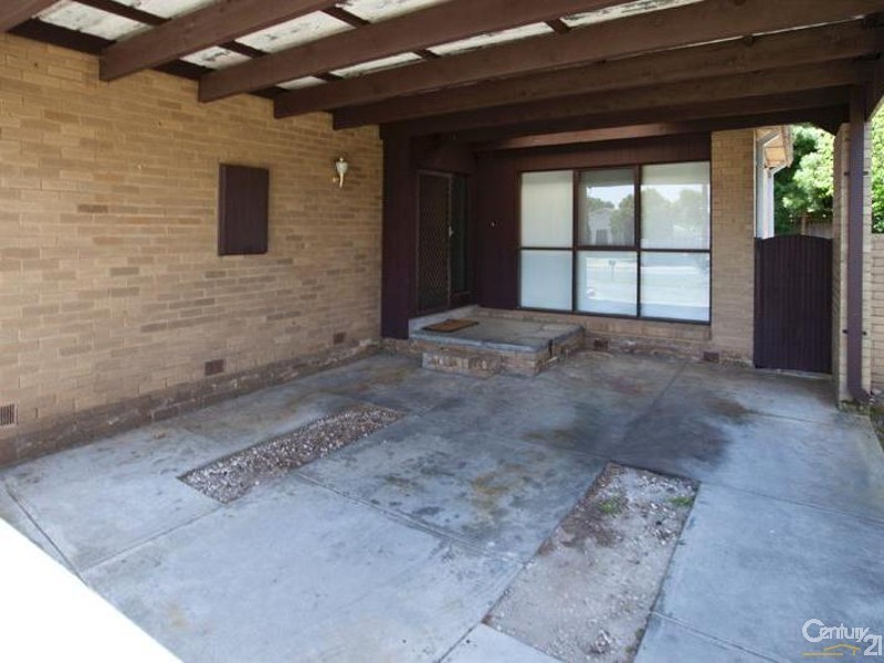 19 Sharrock Drive, Dingley Village VIC 3172