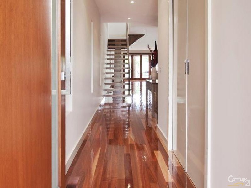 1/144 Weatherall Road, Cheltenham VIC 3192