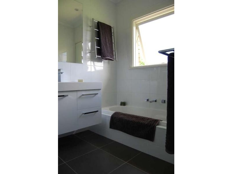 1 Fordyce St, Cheltenham VIC 3192