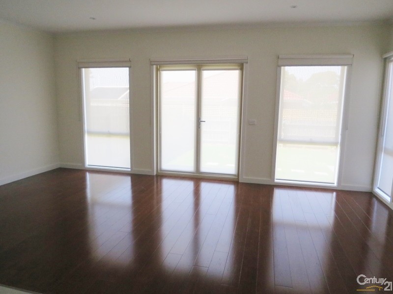 1/5 Hadkinson Street, Clayton South VIC 3169