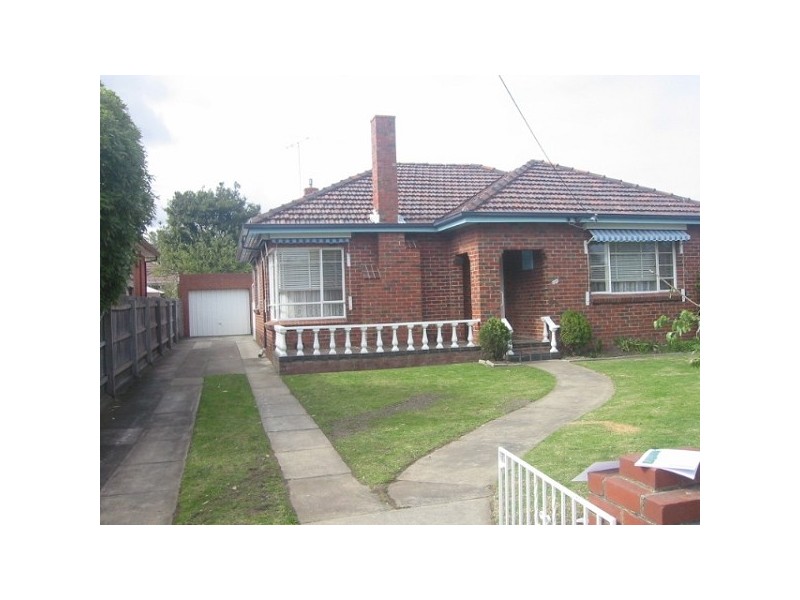 10 SELWORTHY AVENUE, Oakleigh South VIC 3167