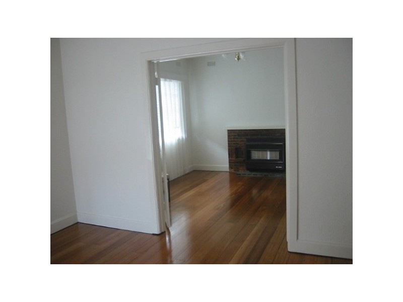 10 SELWORTHY AVENUE, Oakleigh South VIC 3167