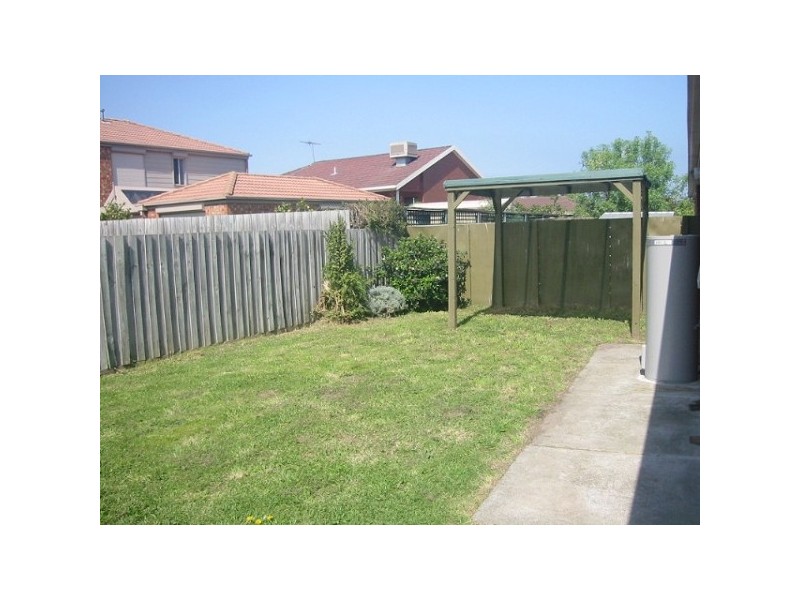 10/3 MCINTOSH COURT, Aspendale Gardens VIC 3195