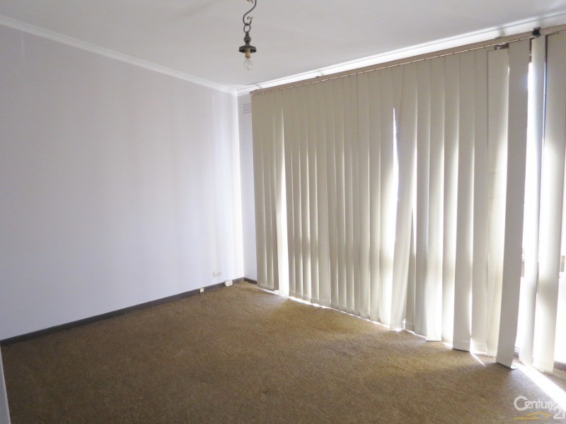 36 Glencannon Crescent, Clayton South VIC 3169