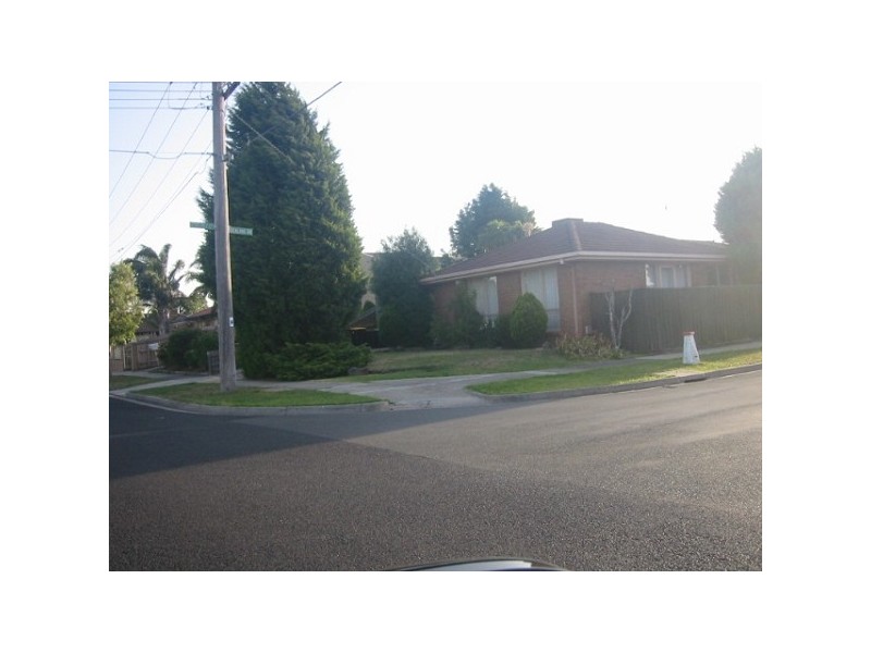 19 Dowling Road, Oakleigh South VIC 3167