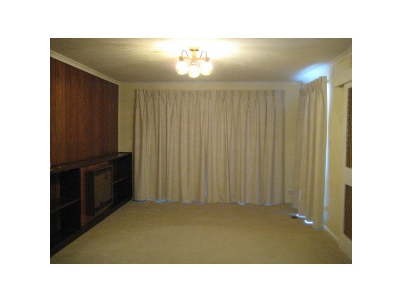 23 GLENMORGAN CLOSE, Clayton South VIC 3169