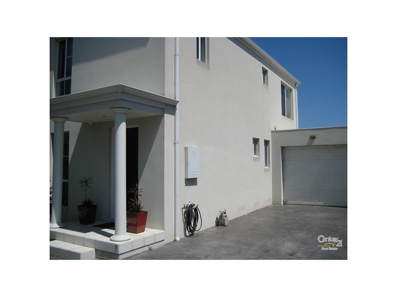 2/51 Schneider Crescent, Oakleigh South VIC 3167