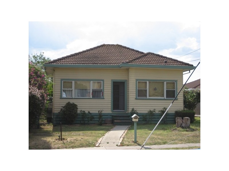 9 NEWPORT ROAD, Clayton South VIC 3169