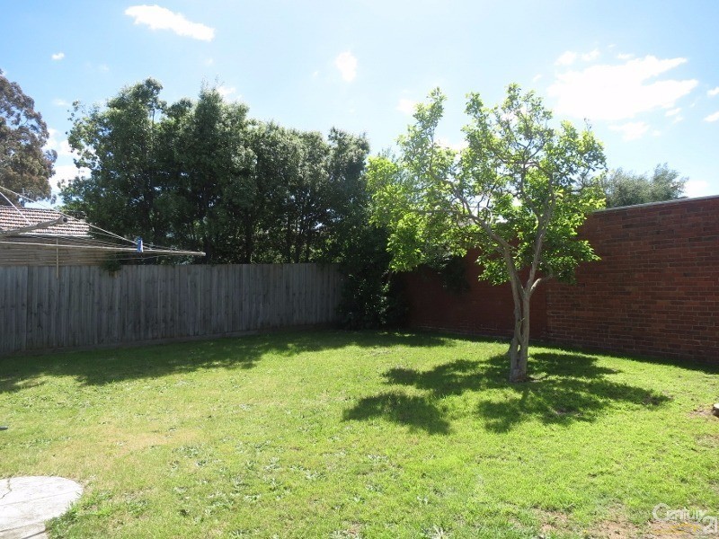 49 Berkeley Street, Huntingdale VIC 3166