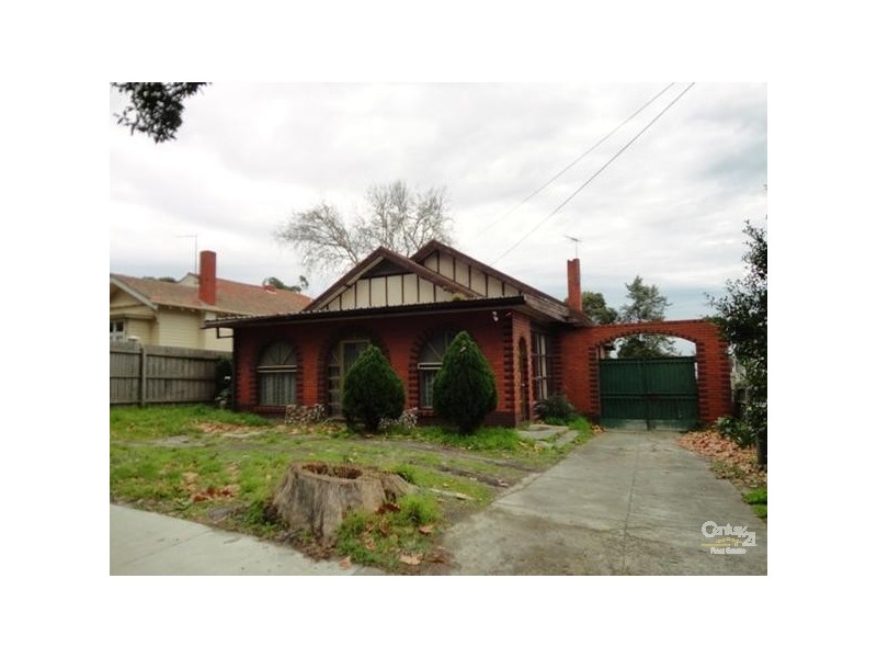 8 Heath Avenue, Oakleigh VIC 3166