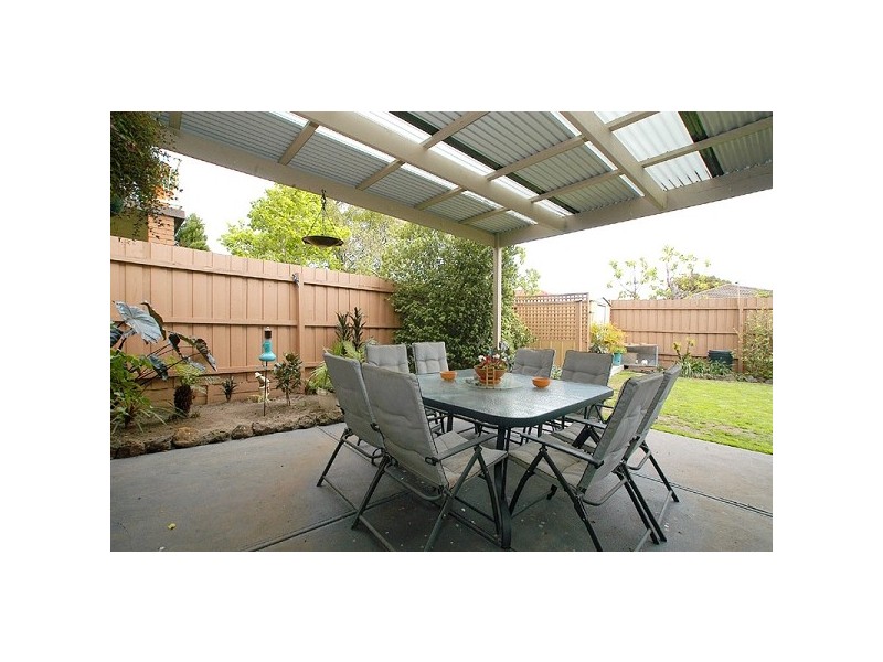 43 Tarago Crescent, Clayton South VIC 3169