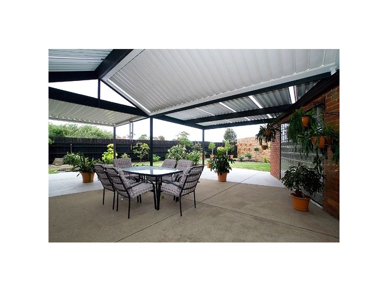 3 Shannon Court, Clarinda VIC 3169