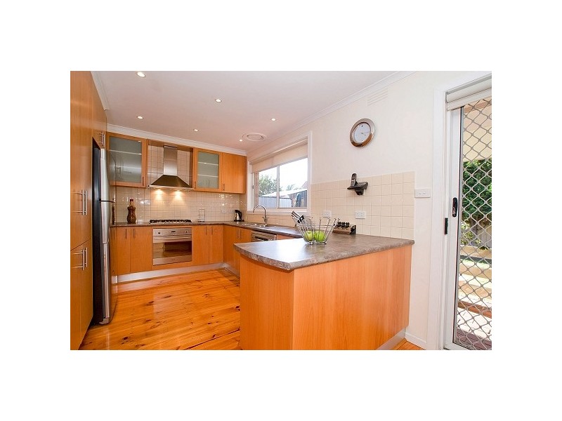 23 Sandalwood Drive, Oakleigh South VIC 3167