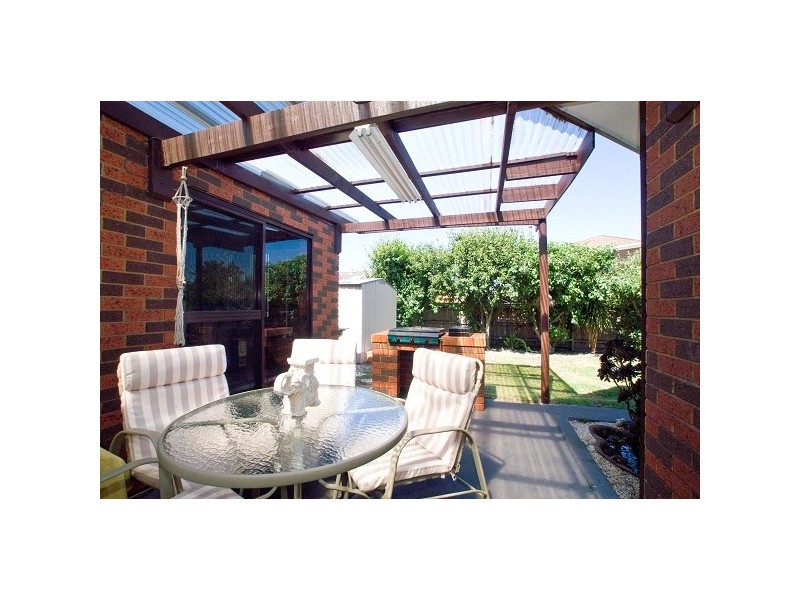 8 Shannon Court, Clarinda VIC 3169