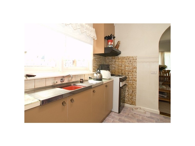 482 Haughton Road, Clayton South VIC 3169