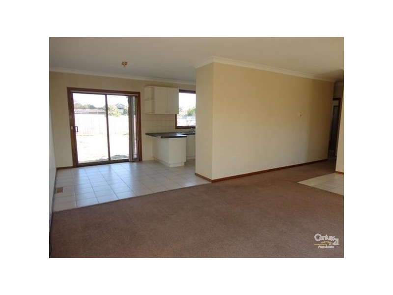 2/1 Gadd Street, Oakleigh VIC 3166