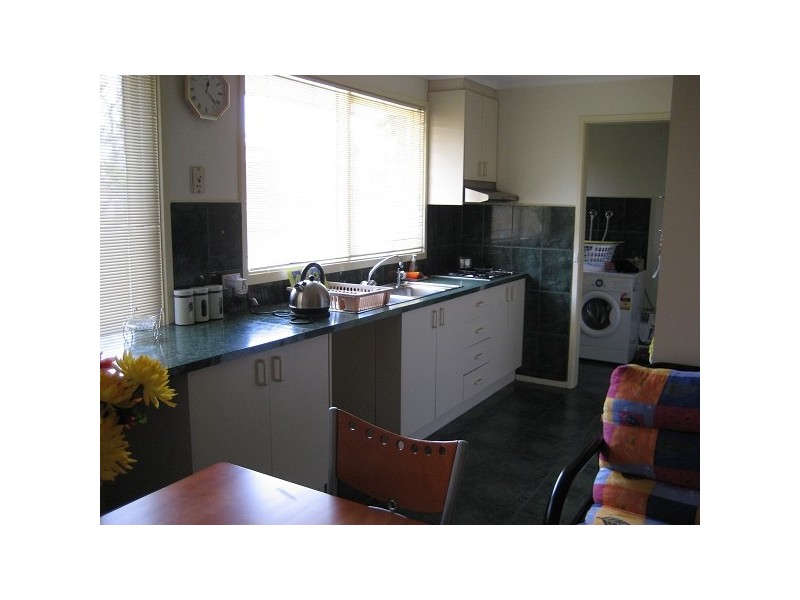 10 Barwon Court, Clayton South VIC 3169