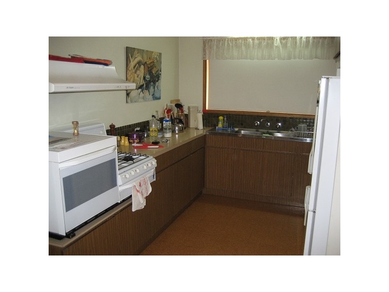 9 Tarago Cres, Clarinda VIC 3169